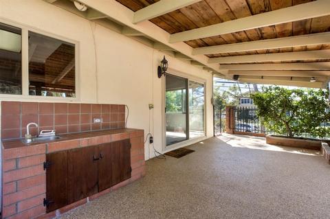 10034 Estrella Dr, La Mesa, CA 91941 photo 18