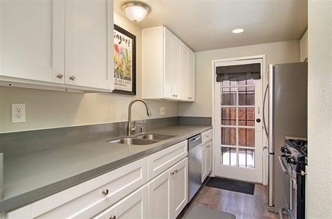 9236 Mast Blvd #17, Santee, CA 92071 photo 3