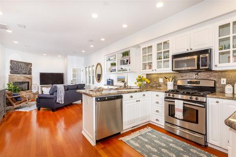 860 G Ave, Coronado, CA 92118 photo 7