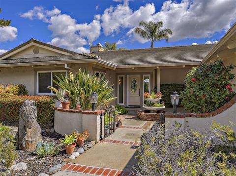 4264 Via El Dorado, Fallbrook, CA 92028 photo 1