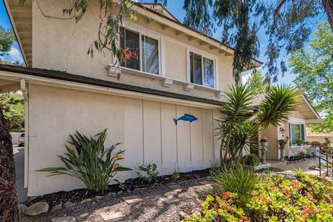 2166 Via Robles, Oceanside, CA 92054 photo 3
