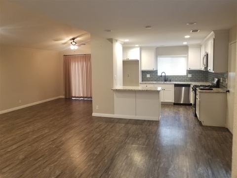 834 Arcadia Ave, Vista, CA 92084 photo 6