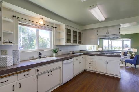 2155 Warmlands Ave, Vista, CA 92084 photo 11