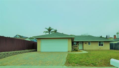 1614 Goodwin Dr, Vista, CA 92084 photo 1