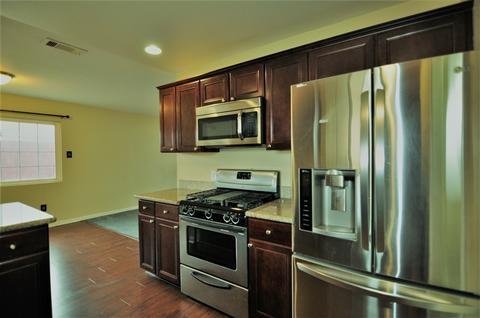 1614 Goodwin Dr, Vista, CA 92084 photo 7