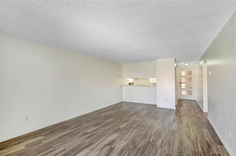 160 E St #C4, Chula Vista, CA 91910 photo 5