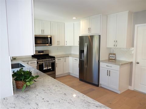 7516 Brava St, Carlsbad, CA 92009 photo 3
