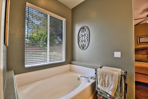 30951 Putter Cir, Temecula, CA 92591 photo 13