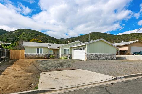 7935 Linen Dr, Santee, CA 92071 photo 2