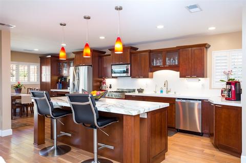 10040 Estrella Dr, La Mesa, CA 91941 photo 2