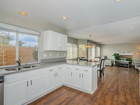 4487 Arbor Glen Way, Oceanside, CA 92057 photo 9