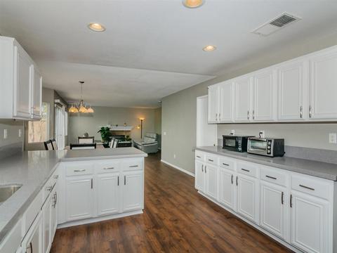 4487 Arbor Glen Way, Oceanside, CA 92057 photo 10
