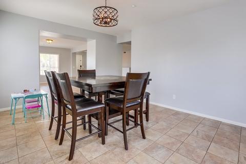 10465 Lake Breeze Dr, Spring Valley, CA 91977 photo 5