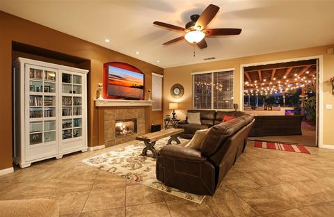 3258 Hidden Est, Escondido, CA 92027 photo 9