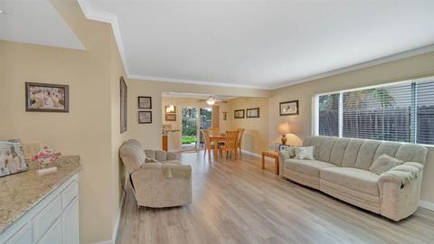 10503 Pine Grove St, Spring Valley, CA 91978 photo 11