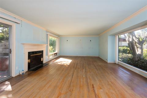 6435 Avenida Cresta, La Jolla, CA 92037 photo 3