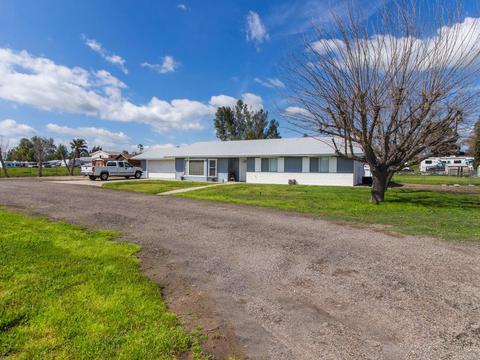247 Hope St, Ramona, CA 92065 photo 1