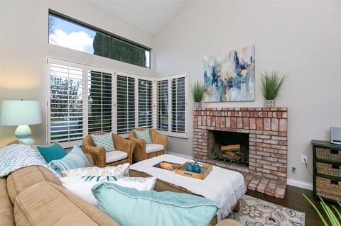 1474 Flair Encinitas, Encinitas, CA 92024 photo 3