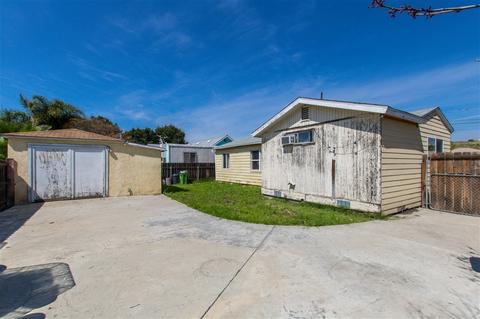 10367 Vista Del Cerro Dr, Santee, CA 92071 photo 2
