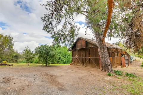 8869 Los Coches Rd, Lakeside, CA 92040 photo 11