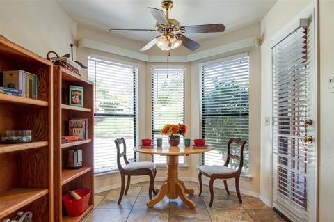 720 Carnation Ln, Fallbrook, CA 92028 photo 12