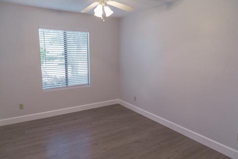 869 Buttercup, Carlsbad, CA 92011 photo 12