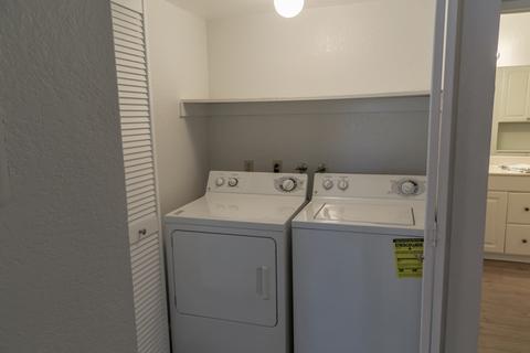 869 Buttercup, Carlsbad, CA 92011 photo 20