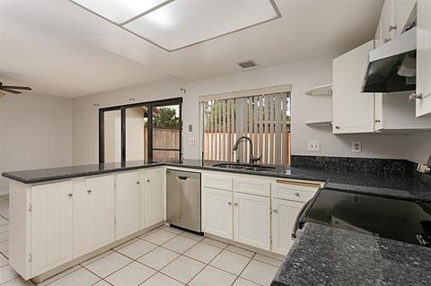 1651 S Juniper St #187, Escondido, CA 92025 photo 9
