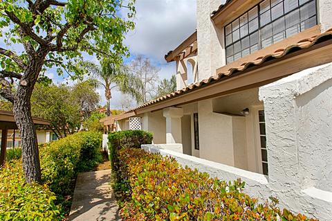1651 S Juniper St #187, Escondido, CA 92025 photo 1