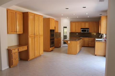 947 Merced River Rd, Chula Vista, CA 91913 photo 2