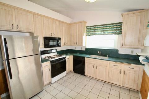 710 Isidore St, Oceanside, CA 92057 photo 2