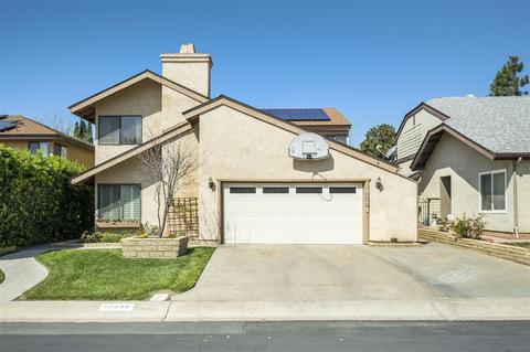 10894 Charing Cross Rd, Spring Valley, CA 91978 photo 1
