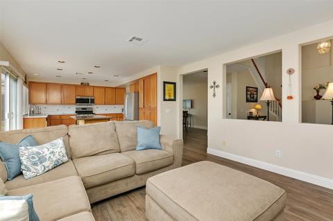 436 Alyssum Way, Oceanside, CA 92057 photo 11