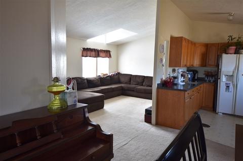 10376 White Rd, Phelan, CA 92371 photo 5