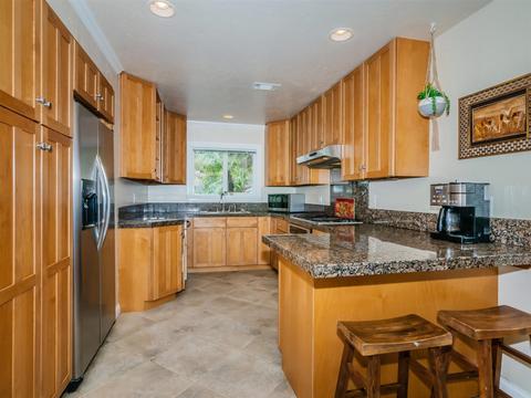 121 Edgewood Dr, Oceanside, CA 92054 photo 6