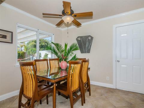 121 Edgewood Dr, Oceanside, CA 92054 photo 5