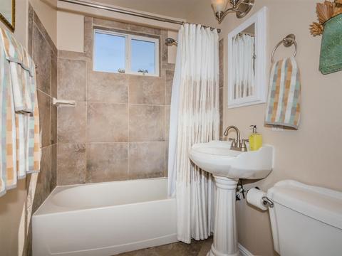 121 Edgewood Dr, Oceanside, CA 92054 photo 16