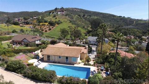 1766 Elevado Rd, Vista, CA 92084 photo 1