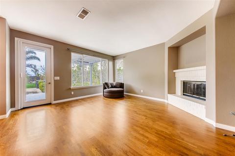 6463 Pyrus Pl, Carlsbad, CA 92011 photo 7