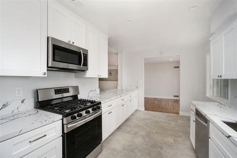 6351 Lambda Dr, San Diego, CA 92120 photo 6