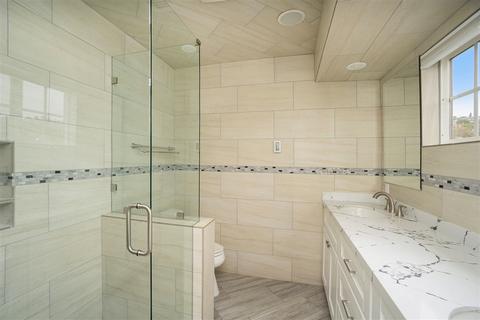 6351 Lambda Dr, San Diego, CA 92120 photo 11