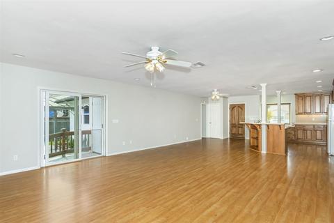 8438 Denton St, La Mesa, CA 91942 photo 9