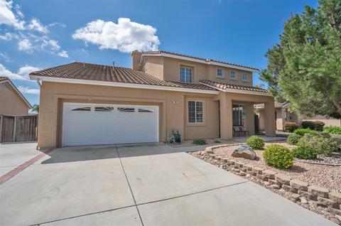 481 Christina Ct, Oceanside, CA 92058 photo 2