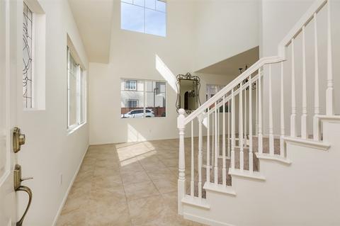 275 Diamante Way, Oceanside, CA 92056 photo 3