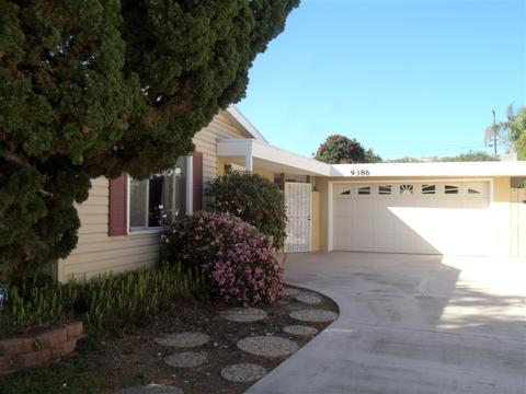 9386 Gregory St, La Mesa, CA 91942 photo 1