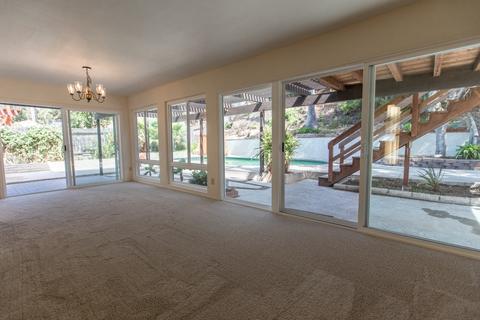 4110 Beach Bluff Rd, Carlsbad, CA 92008 photo 3