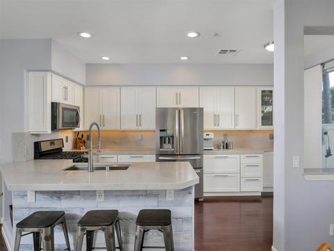 604 Silver Berry, Encinitas, CA 92024 photo 4