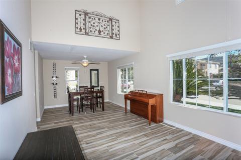 617 Jacks Creek Rd, Escondido, CA 92027 photo 2