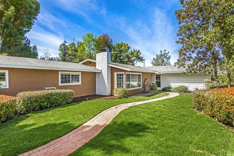 1951 Rockhoff Ln, Escondido, CA 92026 photo 1