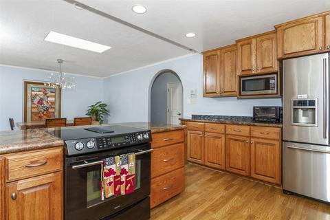 1951 Rockhoff Ln, Escondido, CA 92026 photo 11